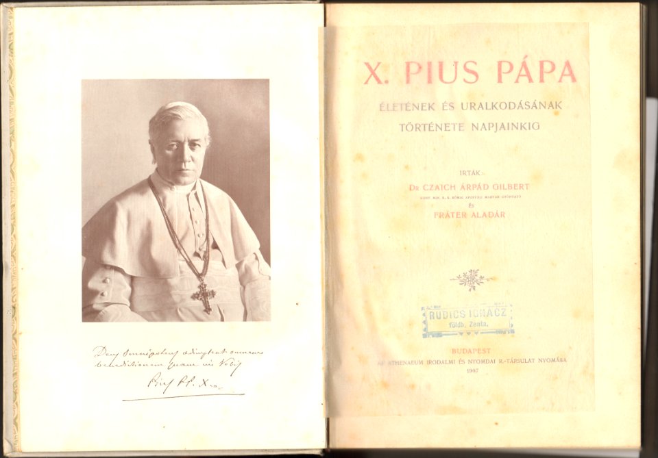 002 Pius X pic book title