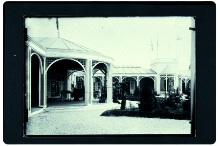 0082-Paviljoen-Nationale Tentoonstelling van Vrouwenarbeid 1898