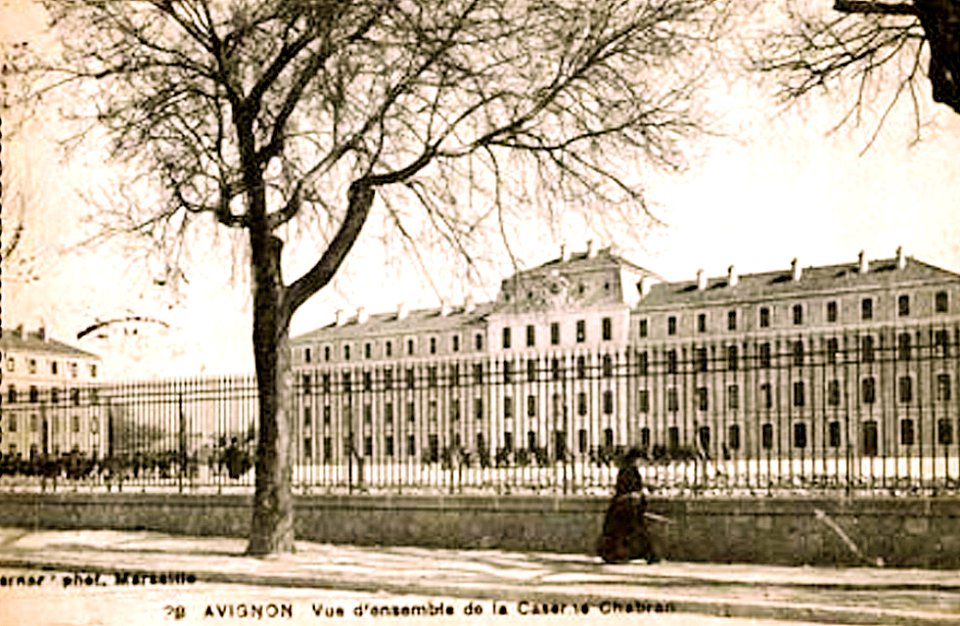 01 Avignon Caserne Chabran