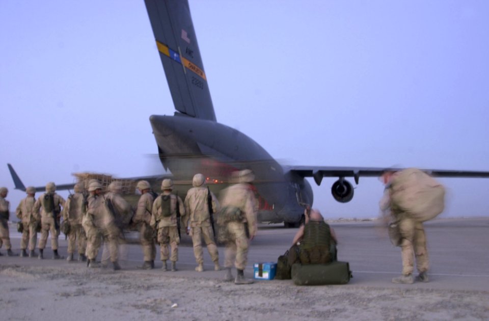 011202-N-8421M-003 Getting Ready for Combat