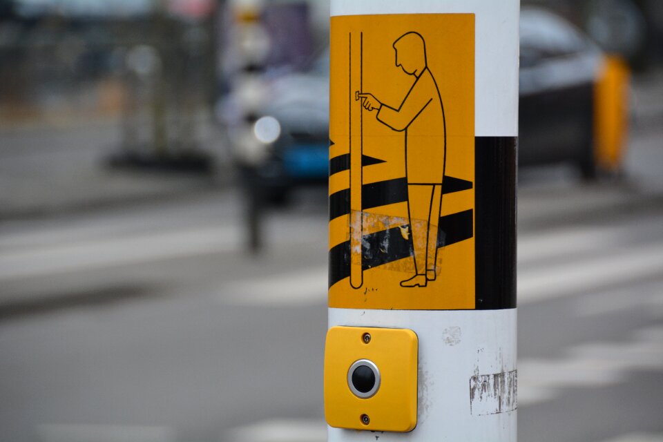 Crosswalk lights traffic signal