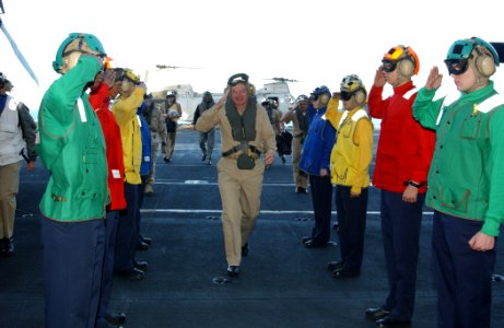 020116-N-2722F-002 CNO Arrives aboard CVN 74