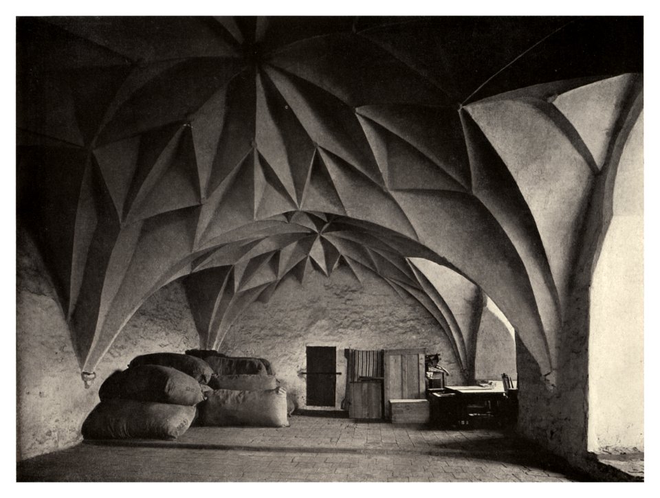 023 - Allenstein, Saal im Erdgeschoß der ehemaligen bischöflichen Residenz - Ende 15. Jhdt.