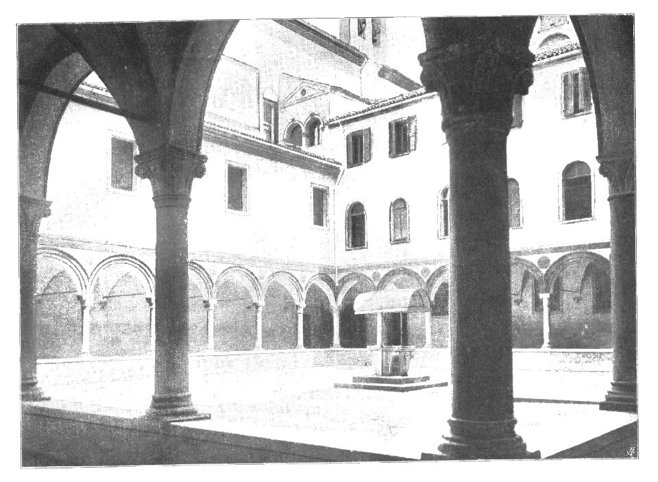 026a Padua szeminarium courtyard