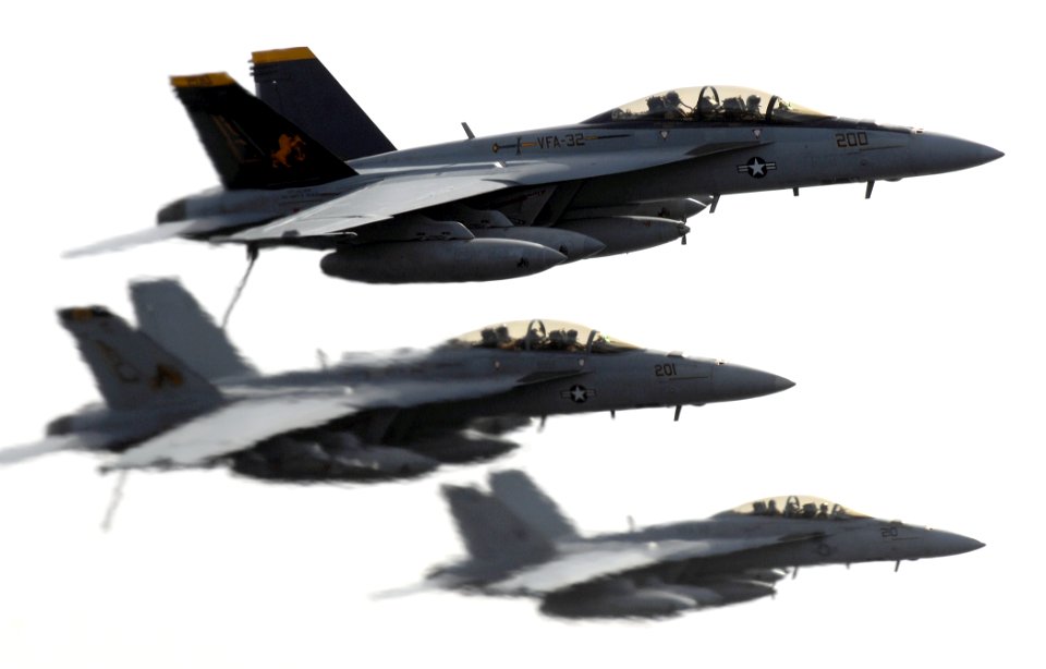 080402-N-8923M-113