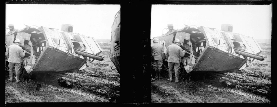09-11-17. Nanteuil la Fosse. Tank démoli - Fonds Berthelé - 49Fi912