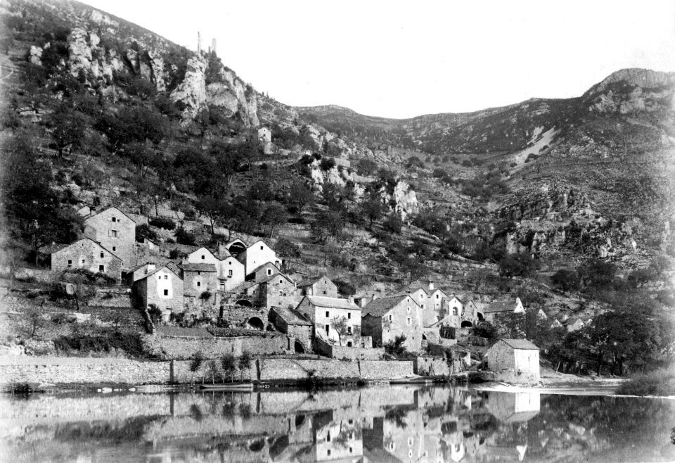 09. Hauterive (James Jackson, 1888)