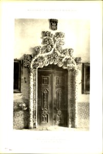 085 Alcobaca - Tür der Sakristei an der Klosterkirche.