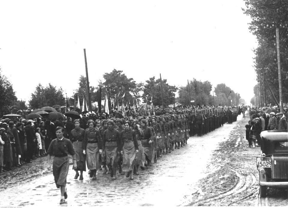1-P-3370-3,SignaturePublicPhotographs,BattleOfWarsaw1920,NACofPoland