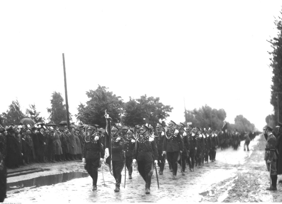 1-P-3370-2,SignaturePublicPhotographs,BattleOfWarsaw1920,NACofPoland