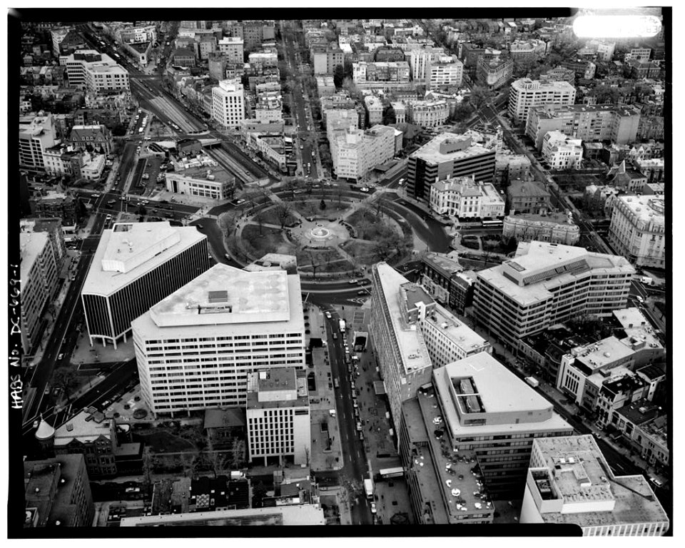1. AERIAL VIEW OF RESERVATION NOS. 59 AND 60, LOOKING NORTH UP NEW HAMPSHIRE AVENUE 030933pv