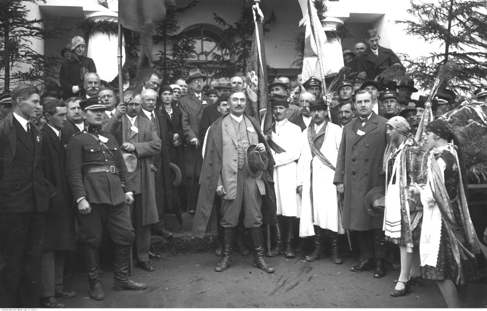 1-P-3363-3,SignaturePublicPhotographs,BattleOfWarsaw1920,NACofPoland