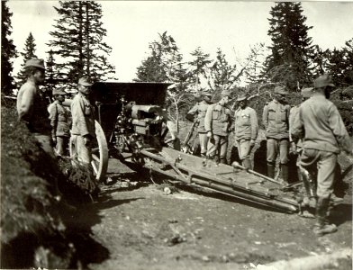10.4 cm Batterie in Stellung auf Prassniksattel. 10.4 cm Batterie 1, des FAB.Nro.1. (BildID 15462246)
