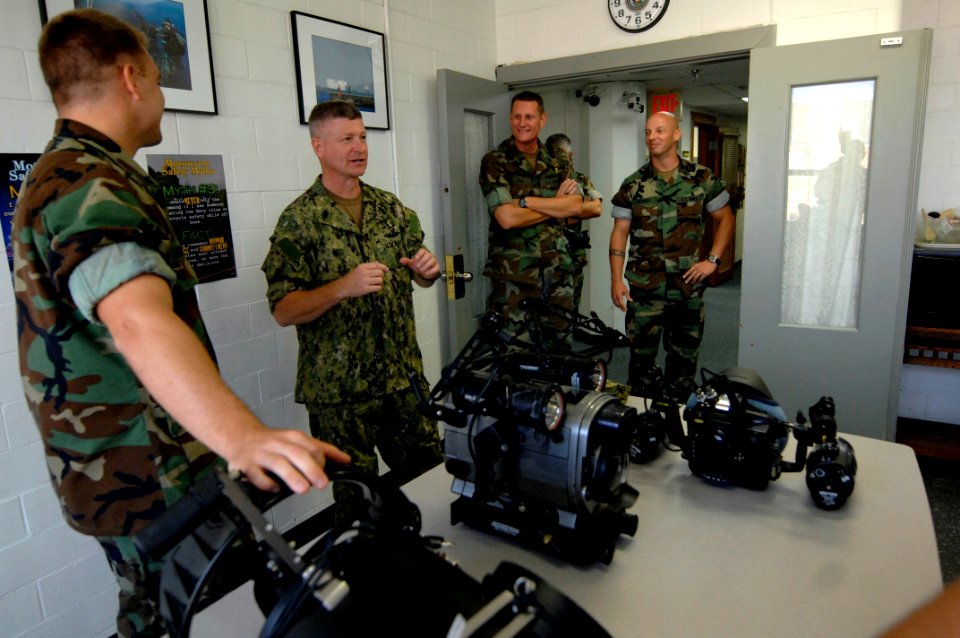100805-N-9818V-545 MCPON Rick West meets with sailors and tours the spaces of Combat Camera during his visit to NAVSTA Norfolk