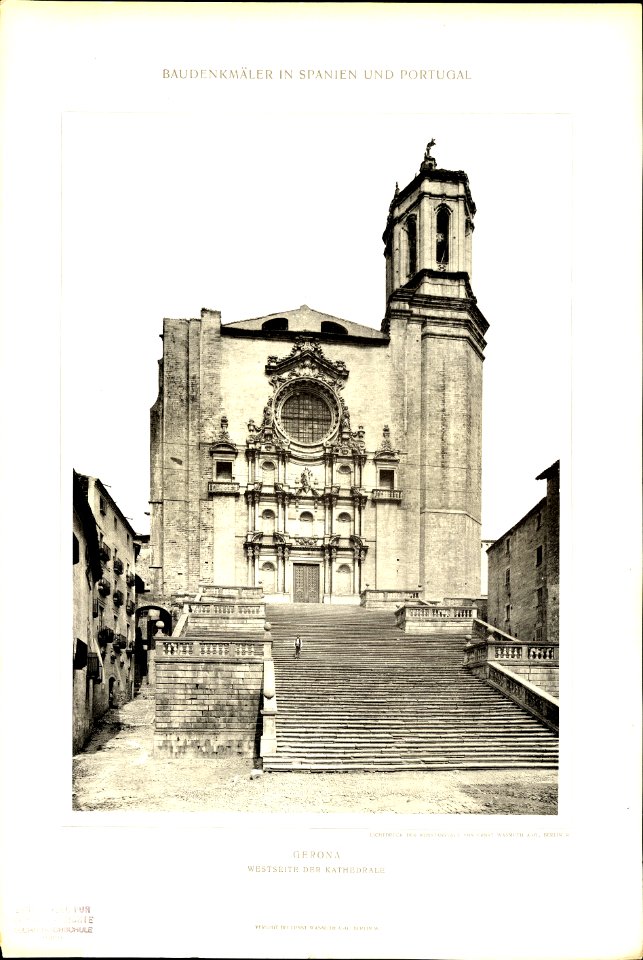 105 Gerona - Westseite der Kathedrale