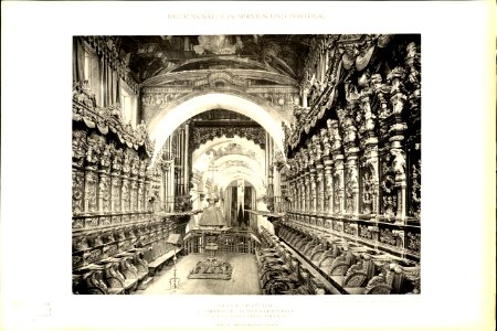 103 Braga - Chorgestuehl in der Kathedrale. photo