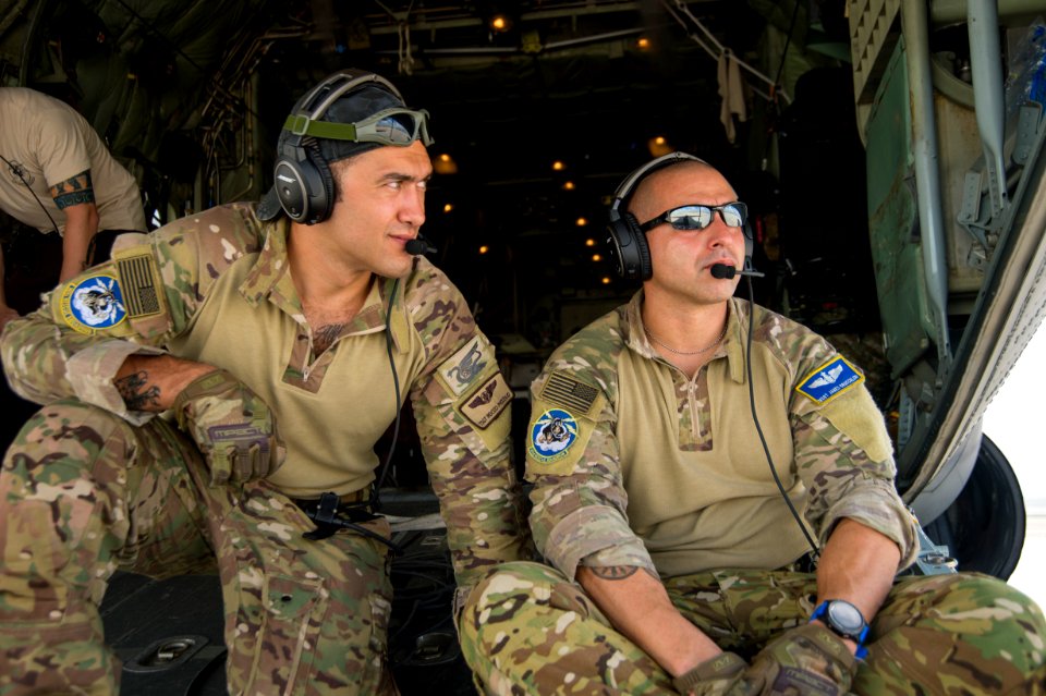 106th Rescue Wing provide rescue support to those effected by Hurrican Irma (36984107736)