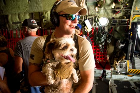 106th Rescue Wing provide rescue support to those effected by Hurrican Irma (37031581471)