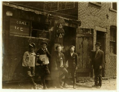 11-00 A.M. Monday May 9th, 1910. Newsies at Skeeter's Branch, Jefferson near Franklin. They were all smoking. LOC cph.3a47668