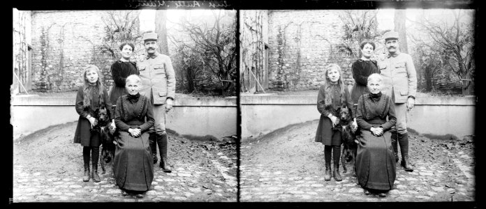11-11-17. Fismes. Tante Orphise. Adèle. Maurice et Clothilde - Fonds Berthelé - 49Fi1076