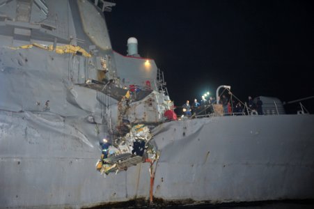 120812-N-XO436-152 USS Porter after collision