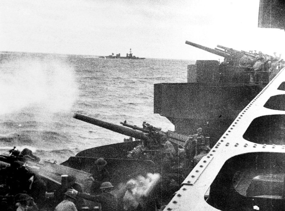 127 mm guns aboard USS Northampton (CA-26) firing on Wotje on 1 February 1942