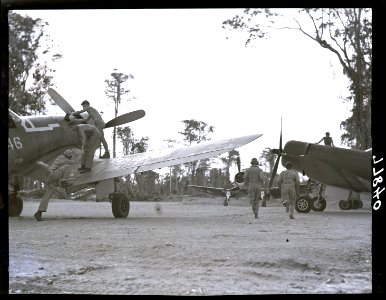 127-N-77840