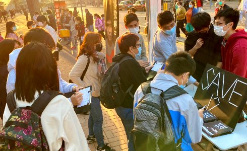 12港人家属趁冬至向中国及香港政府发公开信 冀保障家属旁听权 05