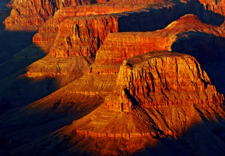 Last light in the Canyon. (51429129959)