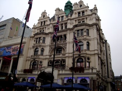 Leicester Square, 1897 (30494597170)