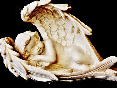 Angel the statue of the decor