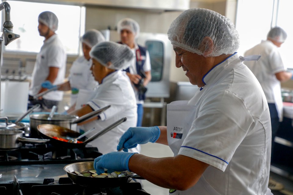 Lima Platos con bonito, anchoveta y caballa triunfan en Concurso “Come Pescado con Todo” (43680030750)