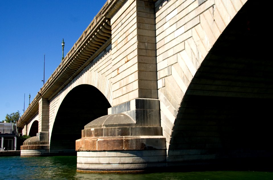 London Bridge View from the Boat Tour (24698539488)