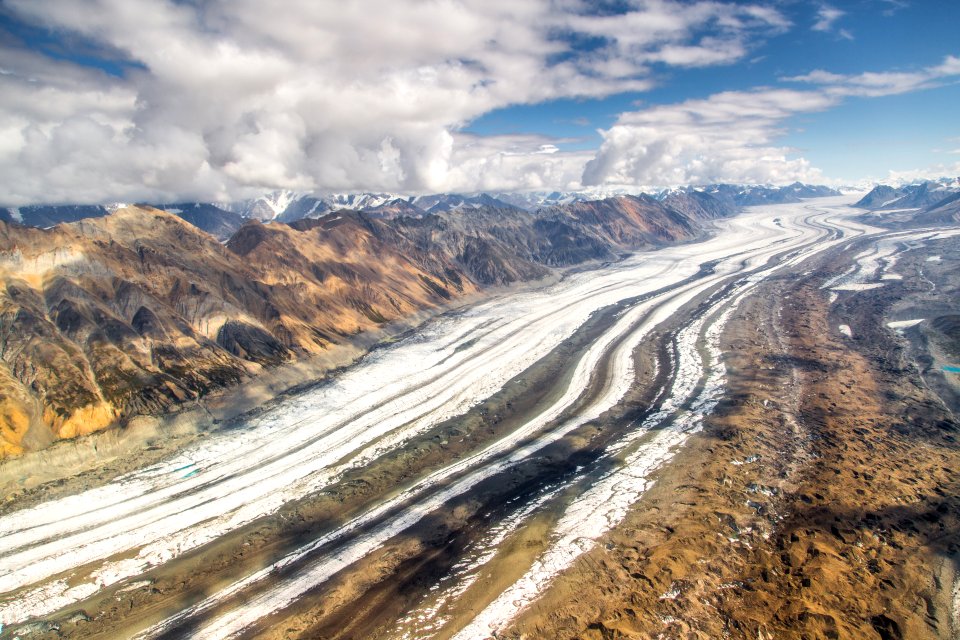Logan Glacier (39319181964)