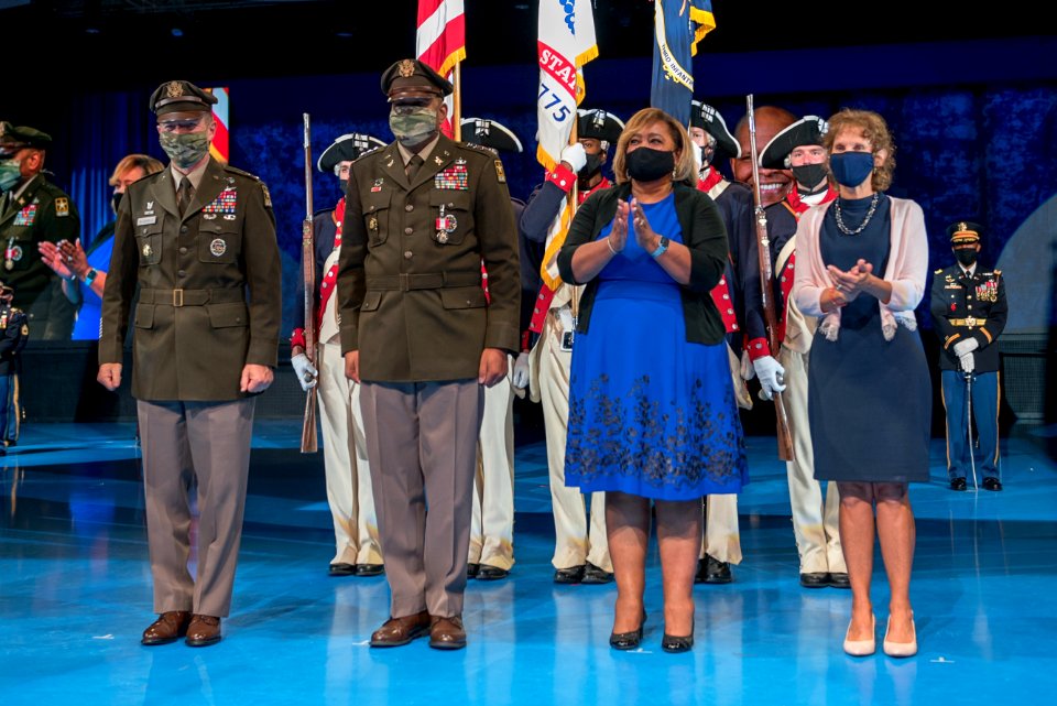 Lt. Gen. Leslie C. Smith Retirement Ceremony 20210827-A-KI711-065 (51406561791)