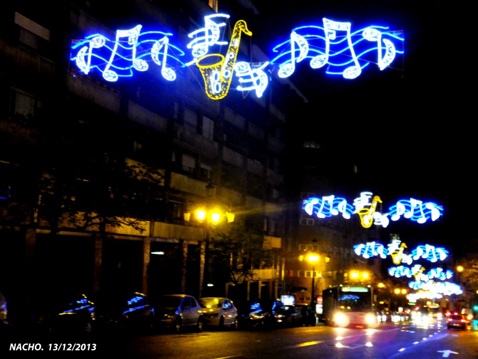 Luces de Navidad (11367625254)