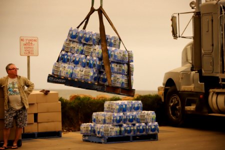 Mallacoota fires - post fires relief effort (49341053353)