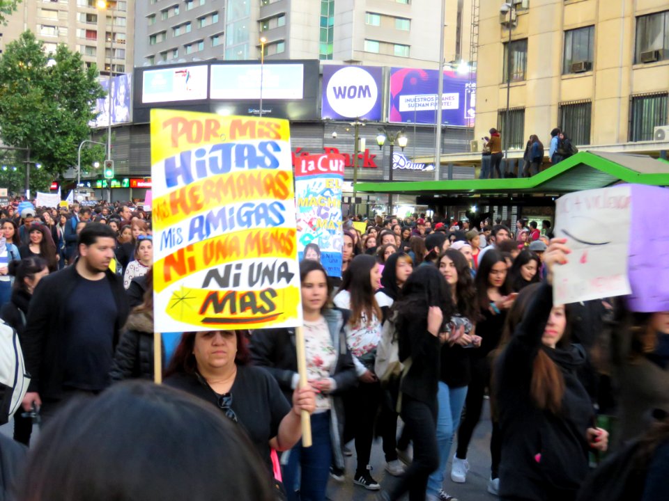 Marcha -NiUnaMenos (30151342020)