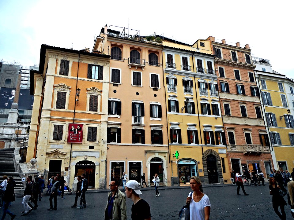 Mansion 18th century at Piazza di Spagna in Rome (28485661006)