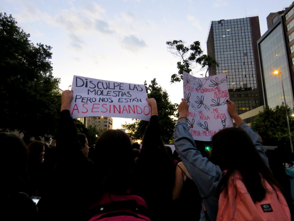 Marcha -NiUnaMenos (30449260375)