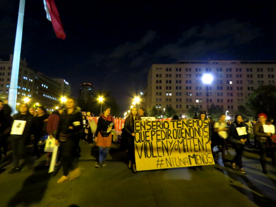 Marcha -NiUnaMenos (30449277185)