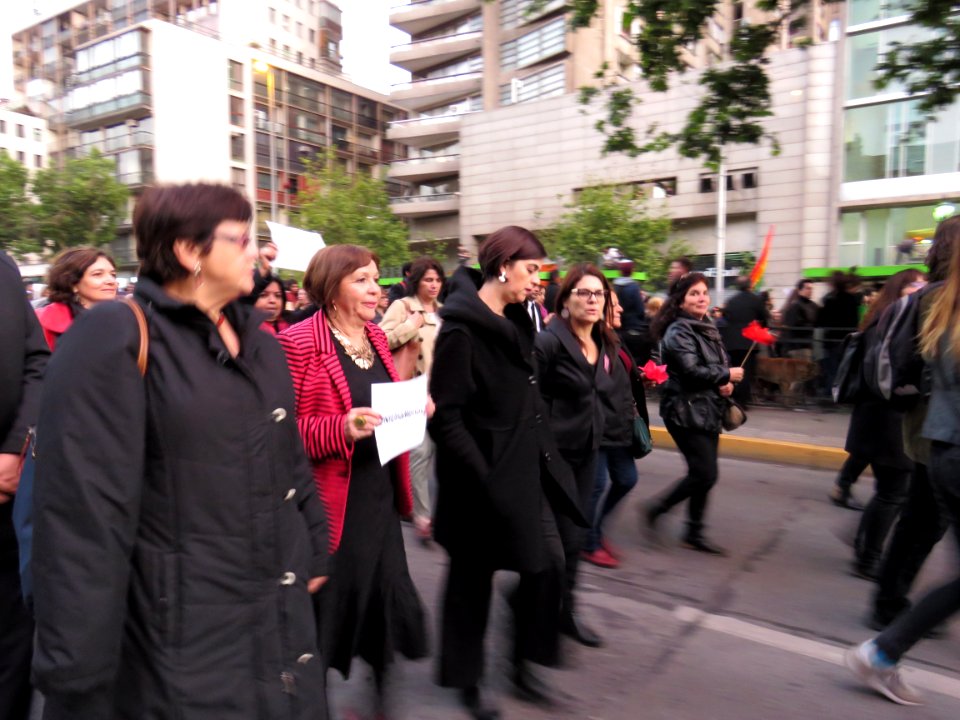 Marcha -NiUnaMenos (30449276205)