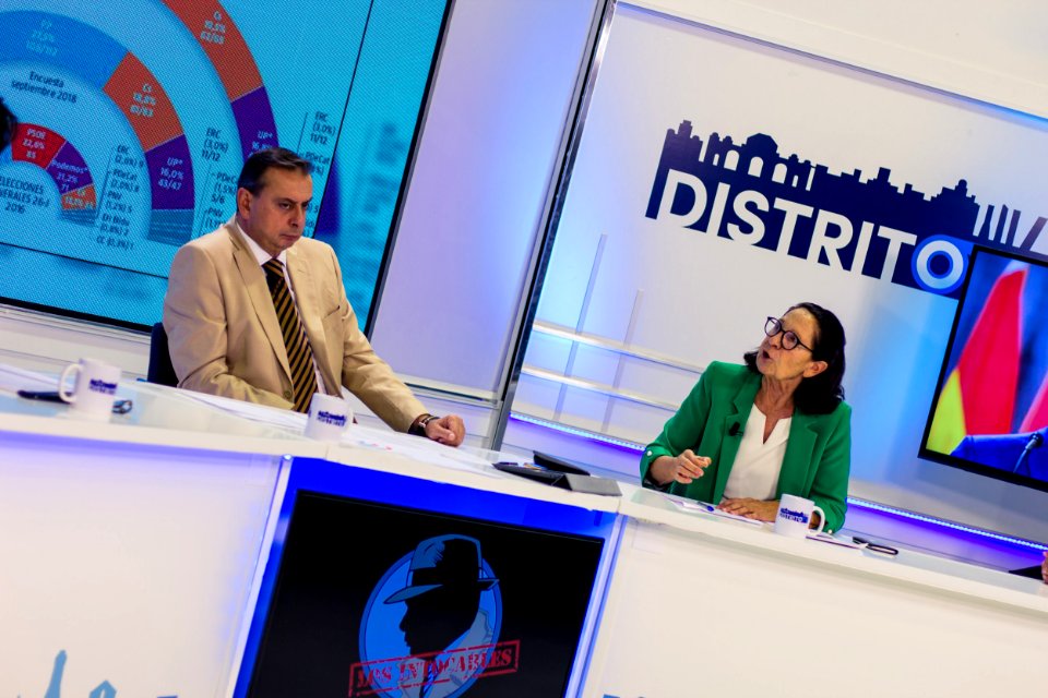 Mazaly Aguilar en El Distrito TV 16.10.2018 (31482301238)