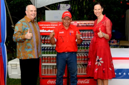 Mereka yang Turut Mendukung Perayaan Hari Kemerdekaan AS yang ke-242 (28360694197)