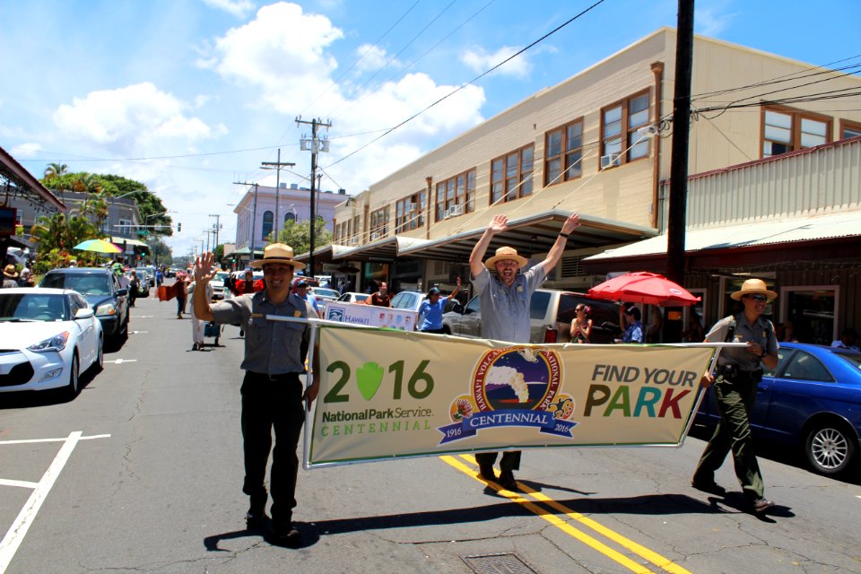 Merrie Monarch Parade April 22, 2017 (35037219601)