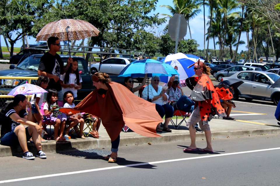 Merrie Monarch Parade April 22, 2017 (35002855102)