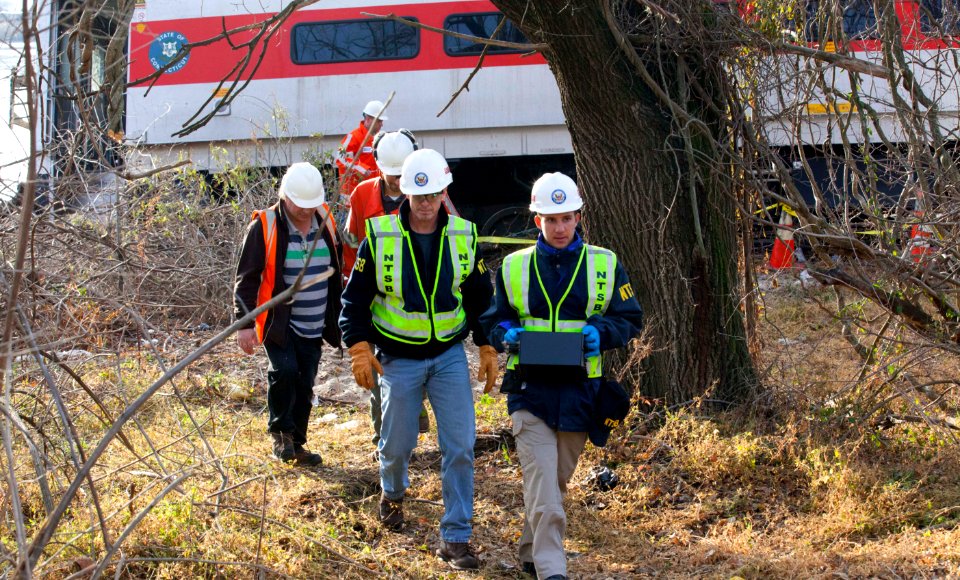 Metro North event recorder (11170799265)