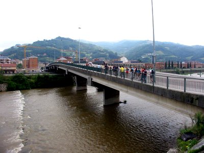 Mieres del Camino, 2004 (6920893040)