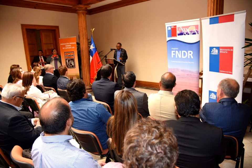 MINISTERIO DE MINERÍA ENTREGA FNDR EN LA REGIÓN DE ATACAMA (46207505062)