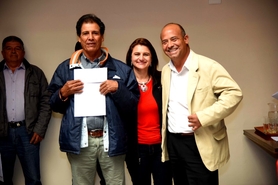 MINISTERIO DE MINERÍA ENTREGA FNDR EN LA REGIÓN DE ATACAMA (32386121798)